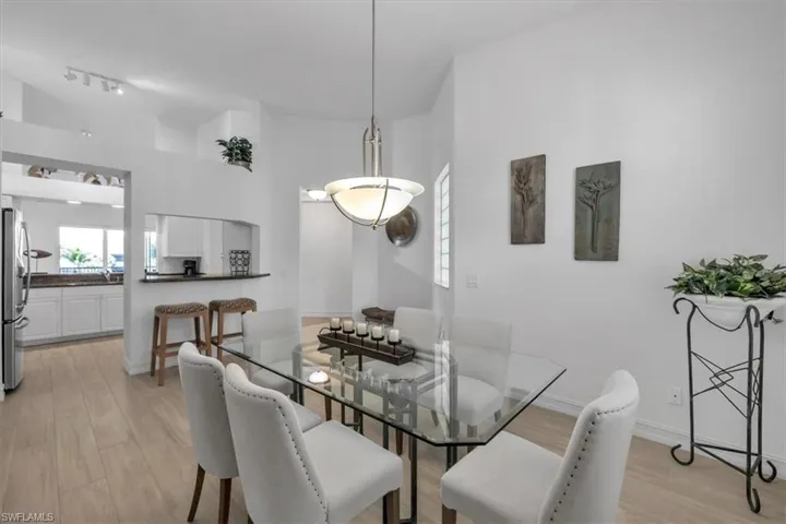 765  Bentwater  CIR, Naples, FL 34108
