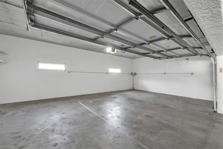 3 Car Garage