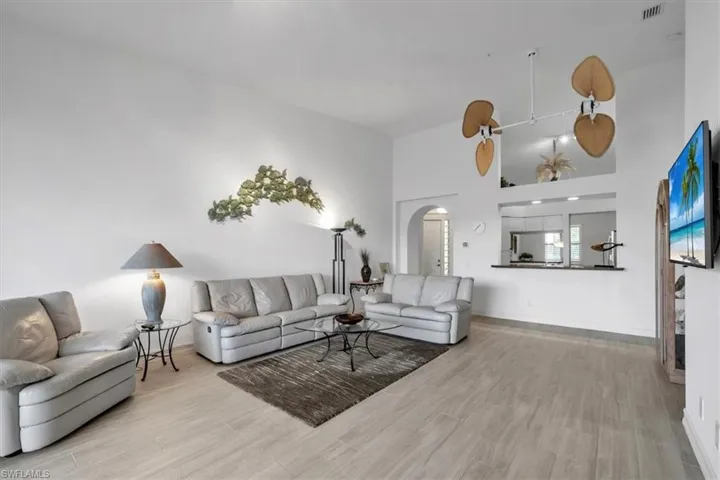 765  Bentwater  CIR, Naples, FL 34108