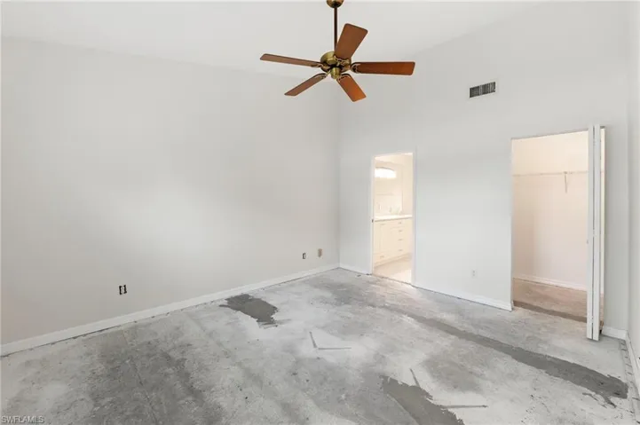 2488 Millcreek Ln 202, Naples, Florida 34119