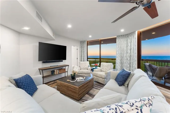 6001  Pelican Bay  BLVD, Naples, FL 34108