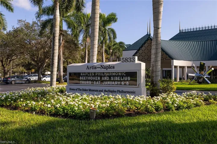 6001  Pelican Bay  BLVD, Naples, FL 34108