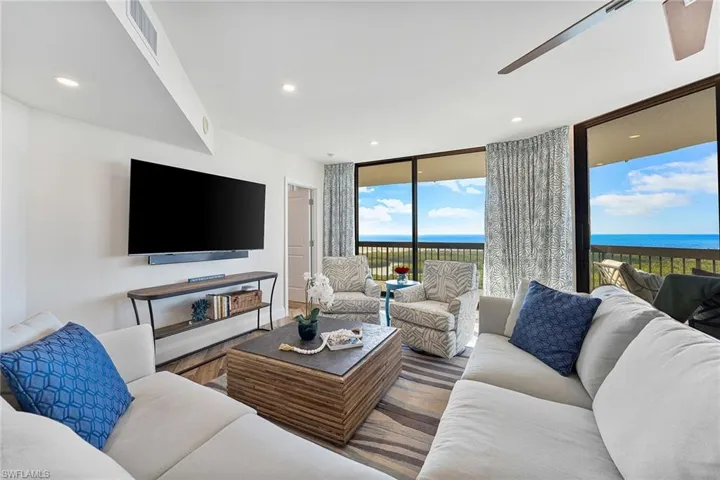 6001  Pelican Bay  BLVD, Naples, FL 34108