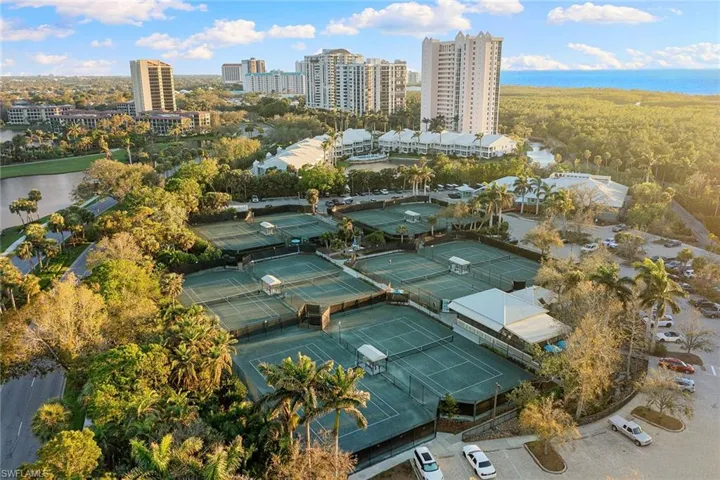 6001  Pelican Bay  BLVD, Naples, FL 34108