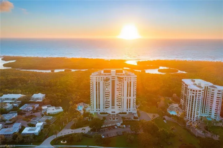 6001  Pelican Bay  BLVD, Naples, FL 34108