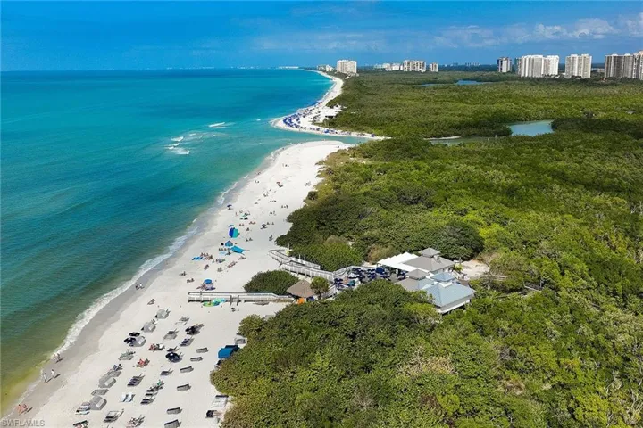 6001  Pelican Bay  BLVD, Naples, FL 34108