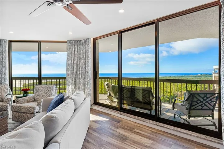 6001  Pelican Bay  BLVD, Naples, FL 34108