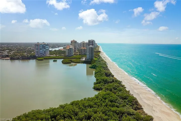 6001  Pelican Bay  BLVD, Naples, FL 34108