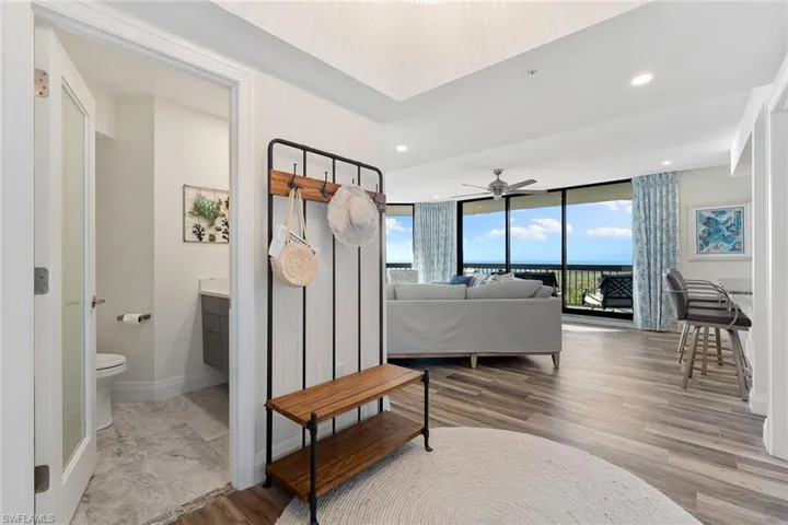 6001  Pelican Bay  BLVD, Naples, FL 34108