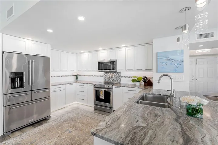 6001  Pelican Bay  BLVD, Naples, FL 34108