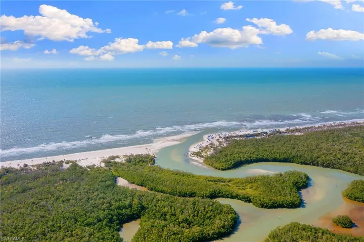 6001  Pelican Bay  BLVD, Naples, FL 34108