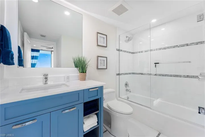 6001  Pelican Bay  BLVD, Naples, FL 34108