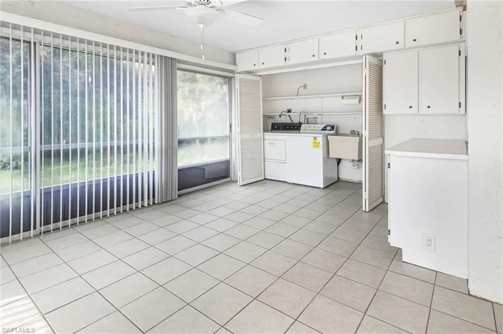 5777  Littlestone  CT, North Fort Myers, FL 33903