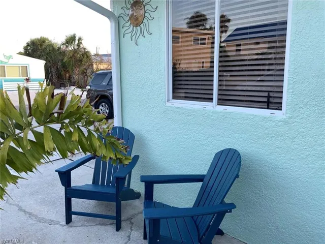 236 Fairweather Ln, Fort Myers Beach, Florida 33931