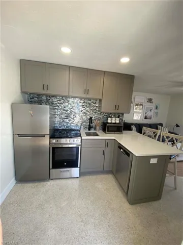 236 Fairweather Ln, Fort Myers Beach, Florida 33931