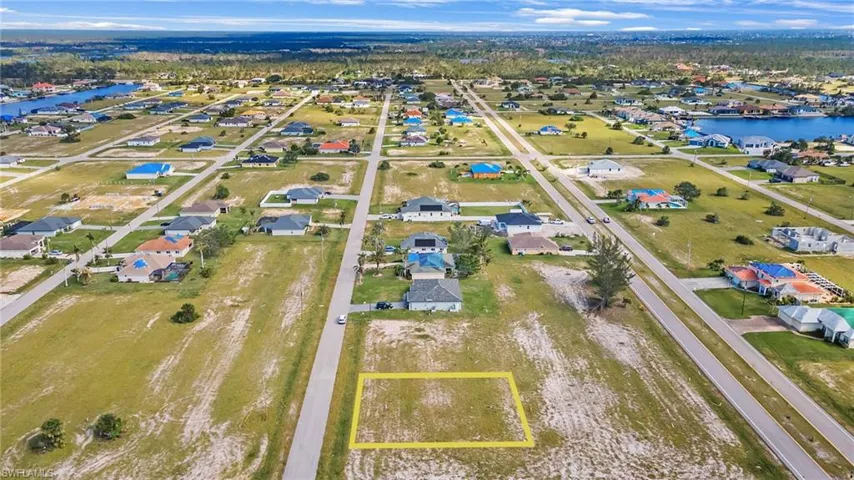 4426 NW 32nd  ST, Cape Coral, FL 33993