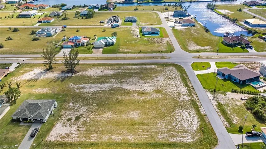 4426 NW 32nd  ST, Cape Coral, FL 33993