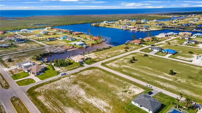 4426 NW 32nd  ST, Cape Coral, FL 33993