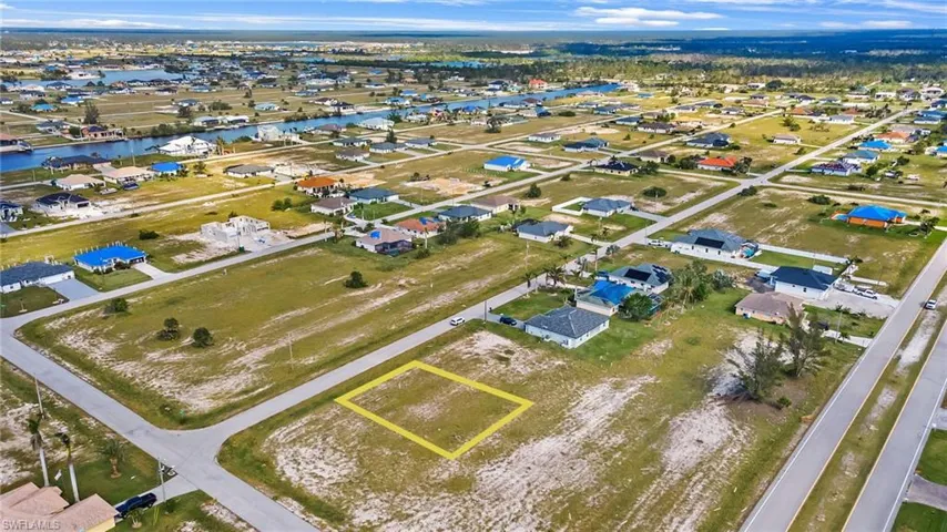 4426 NW 32nd  ST, Cape Coral, FL 33993