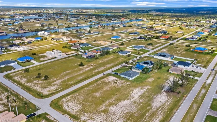 4426 NW 32nd  ST, Cape Coral, FL 33993