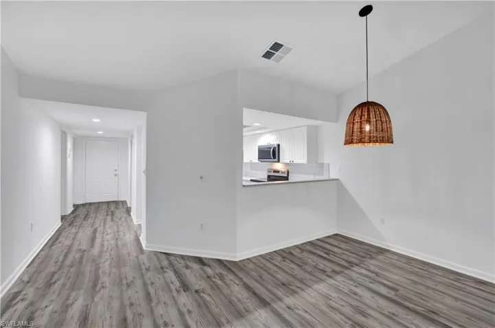 5895  Chanteclair  DR, Naples, FL 34108