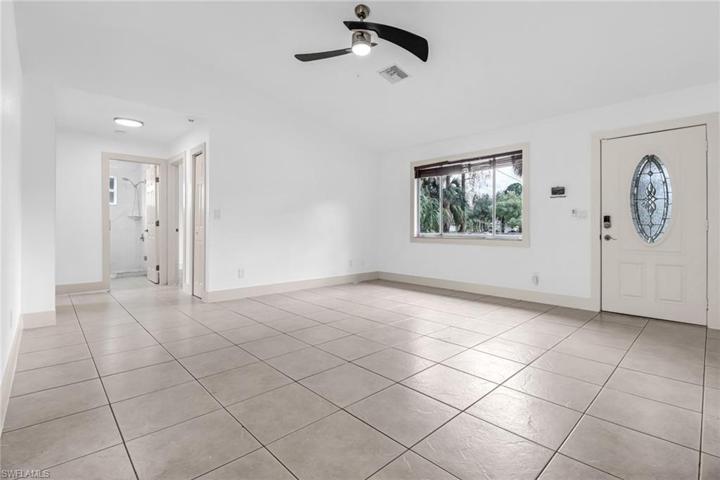 1031  19th SW ST, NAPLES, FL 34117