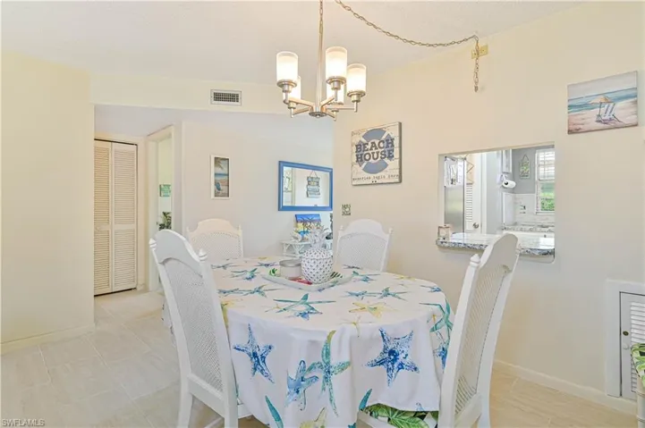 351 Charlemagne Blvd 105a, Naples, Florida 34112