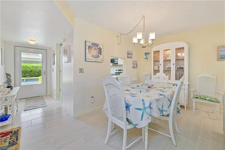 351 Charlemagne Blvd 105a, Naples, Florida 34112