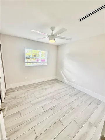 733  Pine Cone  LN, Naples, FL 34104