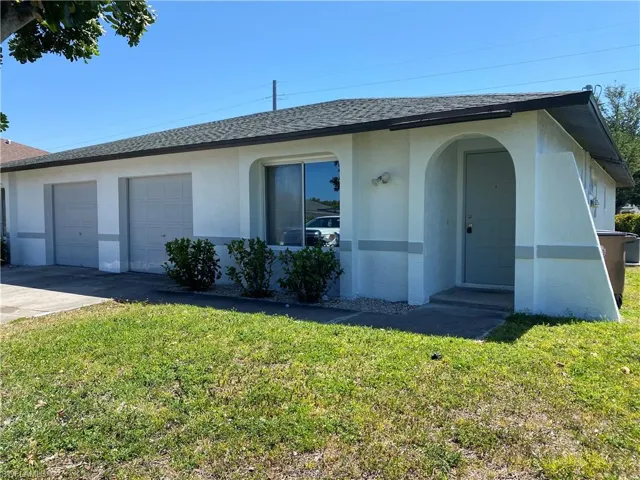 3223 SW Santa Barbara  PL, Cape Coral, FL 33914