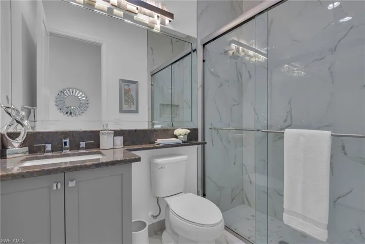 Guest Suite Bath - First Floor