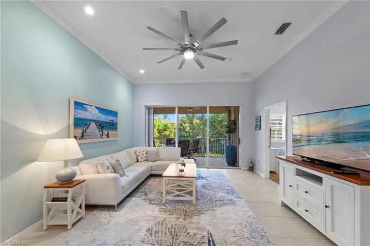 1285 Sweetwater Cv 2106, Naples, Florida 34110