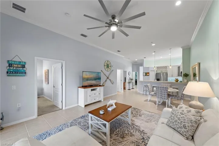 1285 Sweetwater Cv 2106, Naples, Florida 34110