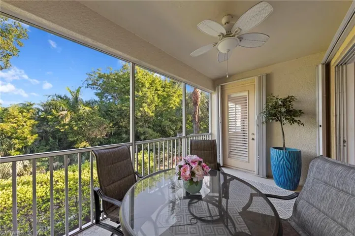 1285 Sweetwater Cv 2106, Naples, Florida 34110