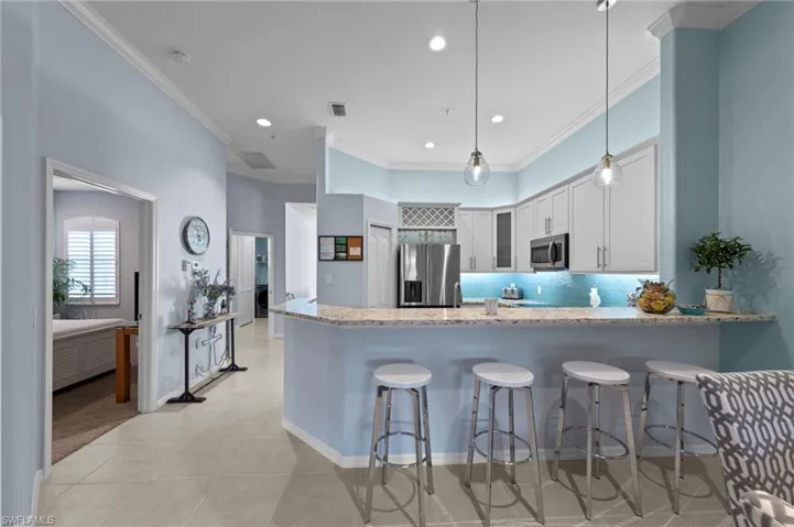 1285 Sweetwater Cv 2106, Naples, Florida 34110