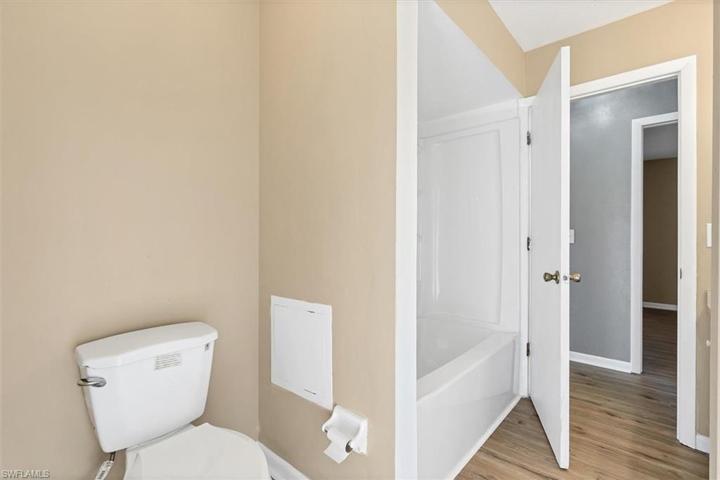 2028 SW 31st TER, CAPE CORAL FL 33914