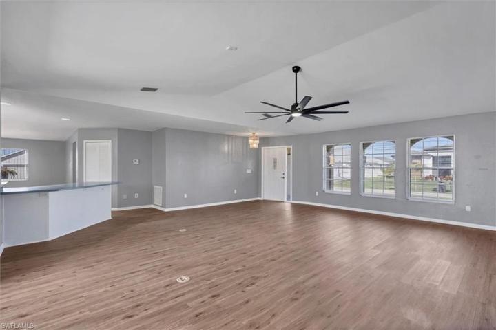 2028 SW 31st TER, CAPE CORAL FL 33914