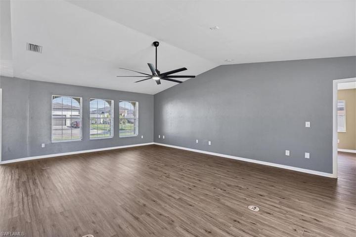 2028 SW 31st TER, CAPE CORAL FL 33914