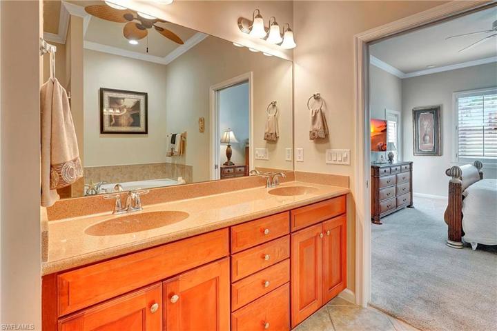 11240  Suffield  ST, FORT MYERS, FL 33913