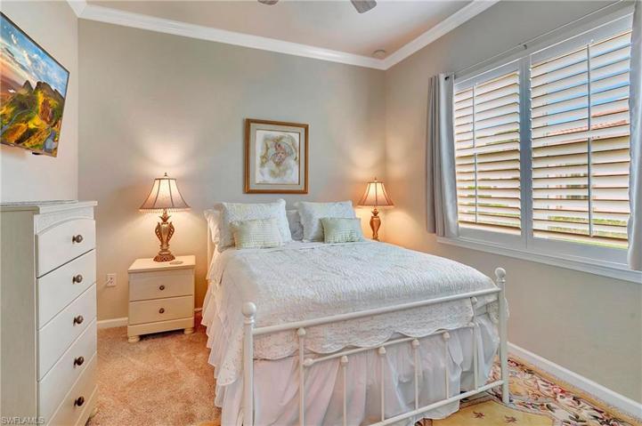Guest bedroom 1