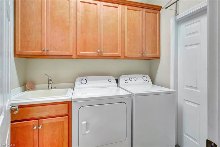 11240  Suffield  ST, FORT MYERS, FL 33913