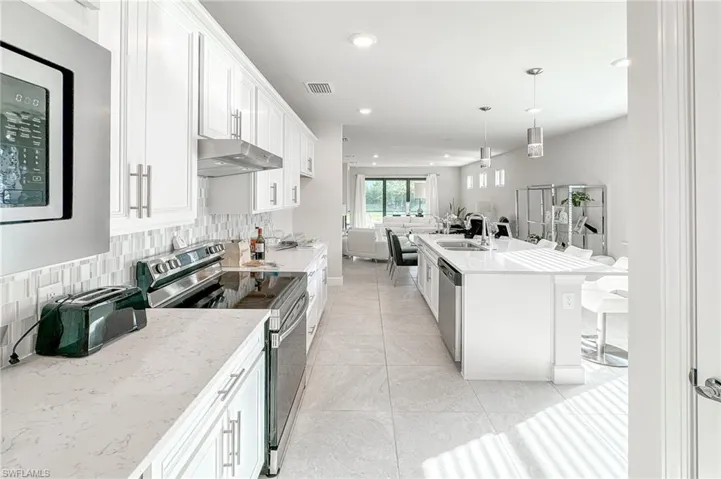 2244  Yellowfin  CIR, Naples, FL 34114