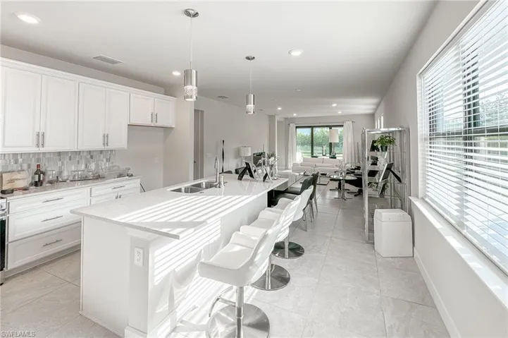 2244  Yellowfin  CIR, Naples, FL 34114