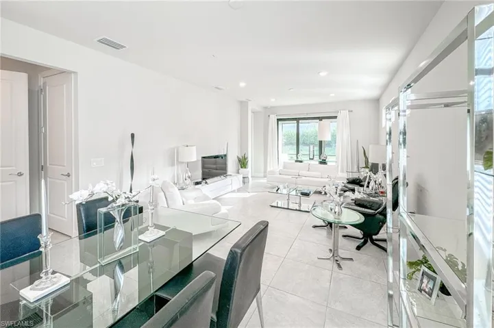 2244  Yellowfin  CIR, Naples, FL 34114