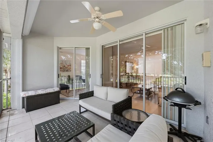 2190 Arielle Dr 901, Naples, Florida 34109
