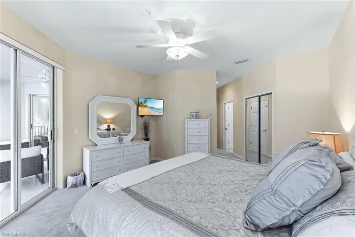 2190 Arielle Dr 901, Naples, Florida 34109