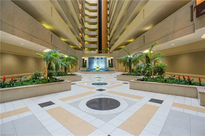 4041  Gulf Shore N BLVD, Naples, FL 34103