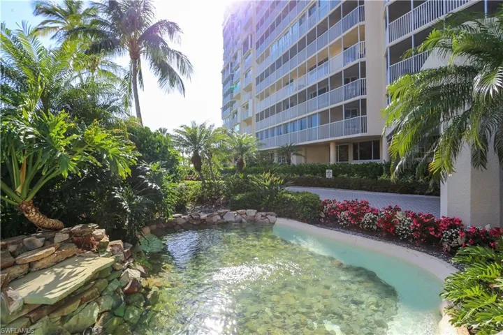 4041  Gulf Shore N BLVD, Naples, FL 34103
