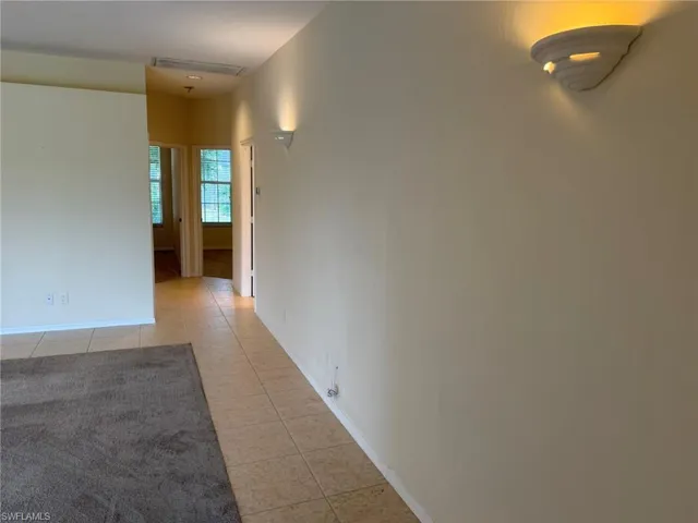 7899 Sandel Wood Cir W, Fort Myers, Florida 33908