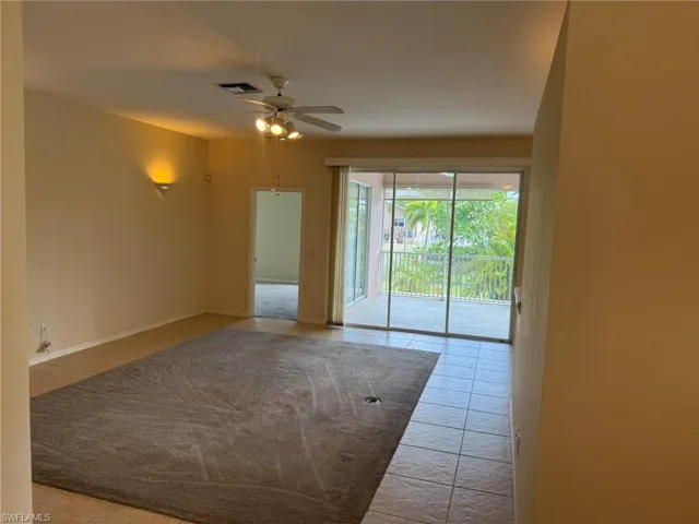 7899 Sandel Wood Cir W, Fort Myers, Florida 33908